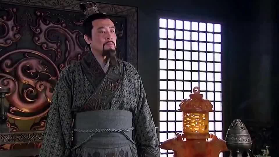 先帝创业未半而中道沉迷蹦迪,刘皇叔这一摇,子龙也忍不住了!