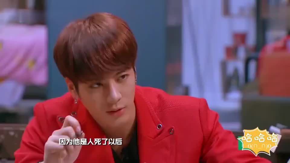 王嘉尔太天真了,两句话就上道,何炅急的皱纹全出来