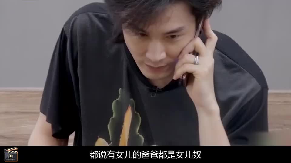 被可爱晕了！Lucky跟李承铉通话喊陈小春叔叔，奶声奶气萌化人心