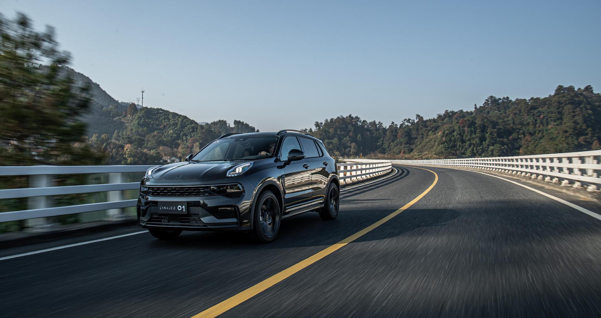 领克01最新官图发布将于广州车展开启预售