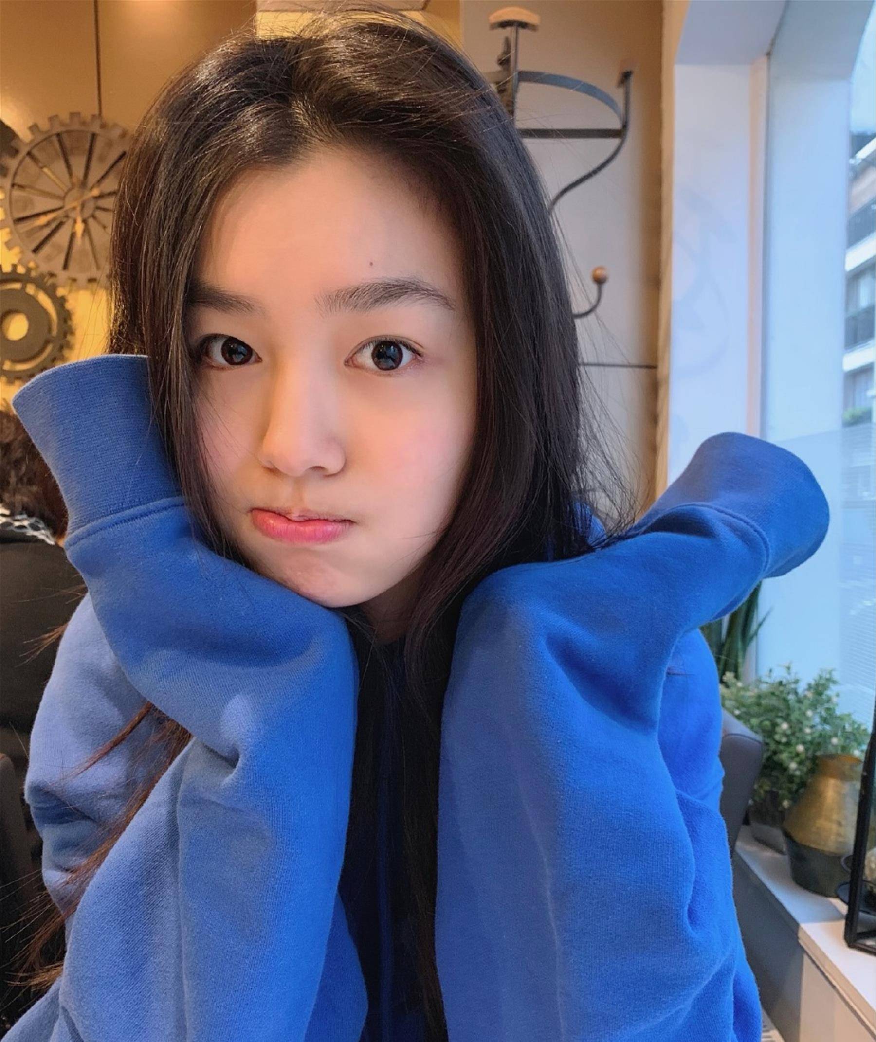 宁泽涛恋情曝光女友小5岁肤白貌美公开恋情引网友送祝福