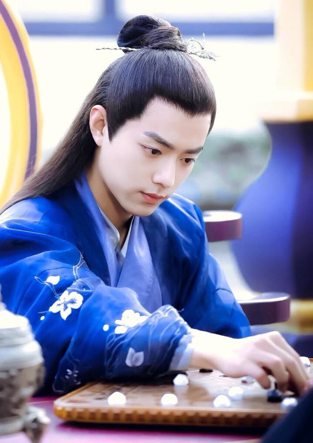 30岁的肖战,出道才5年,回顾成名之路,他是怎样走到今天的?休闲区蓝鸢梦想 - Www.slyday.coM 30岁的肖战,出道才5年,回顾成名之路,他是怎样走到今天的?休闲区蓝鸢梦想 - Www.slyday.coM