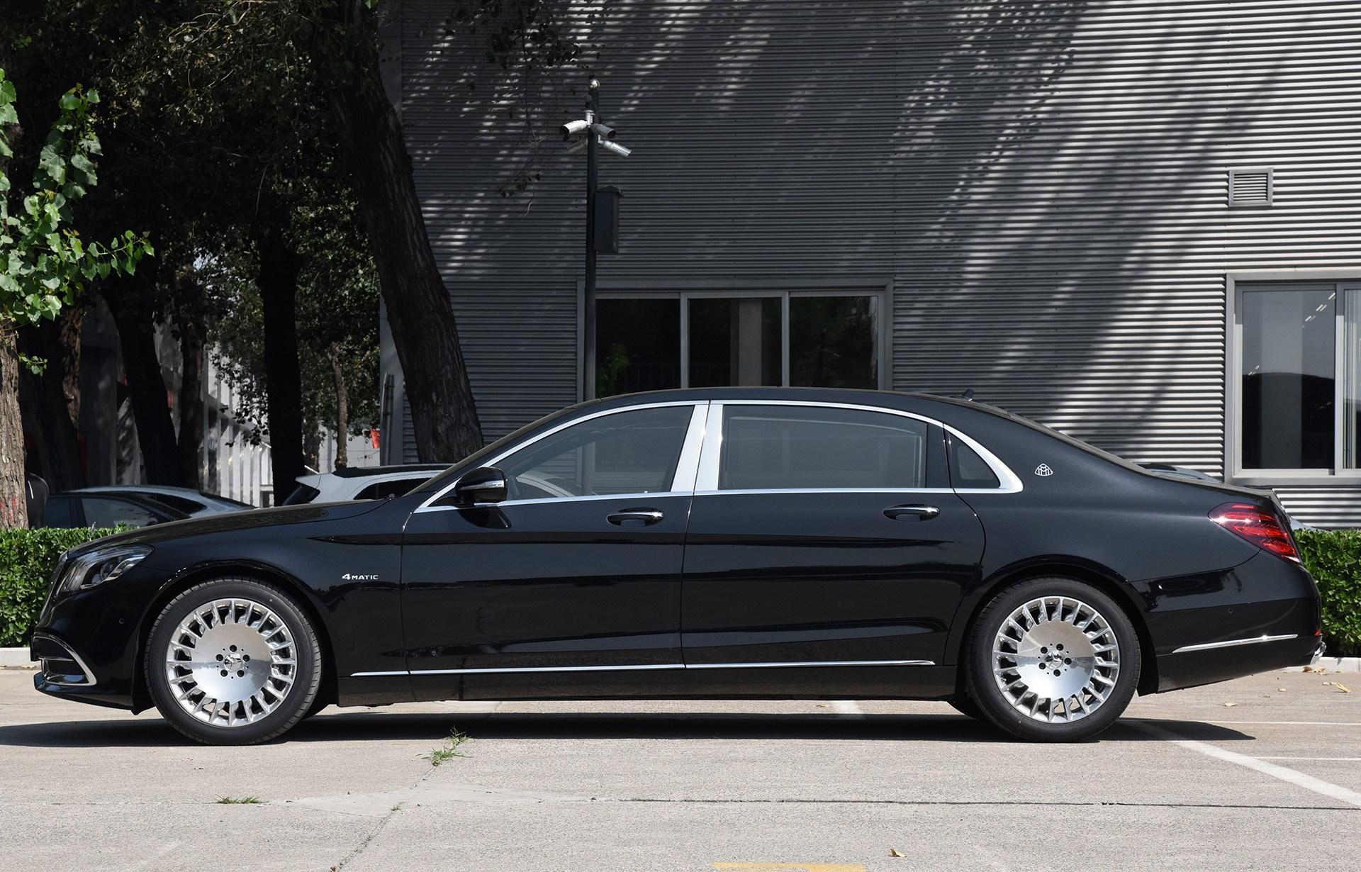 迈巴赫奔驰s450外观设计绝对的低调奢华有内涵,前脸密集的镀铬中网