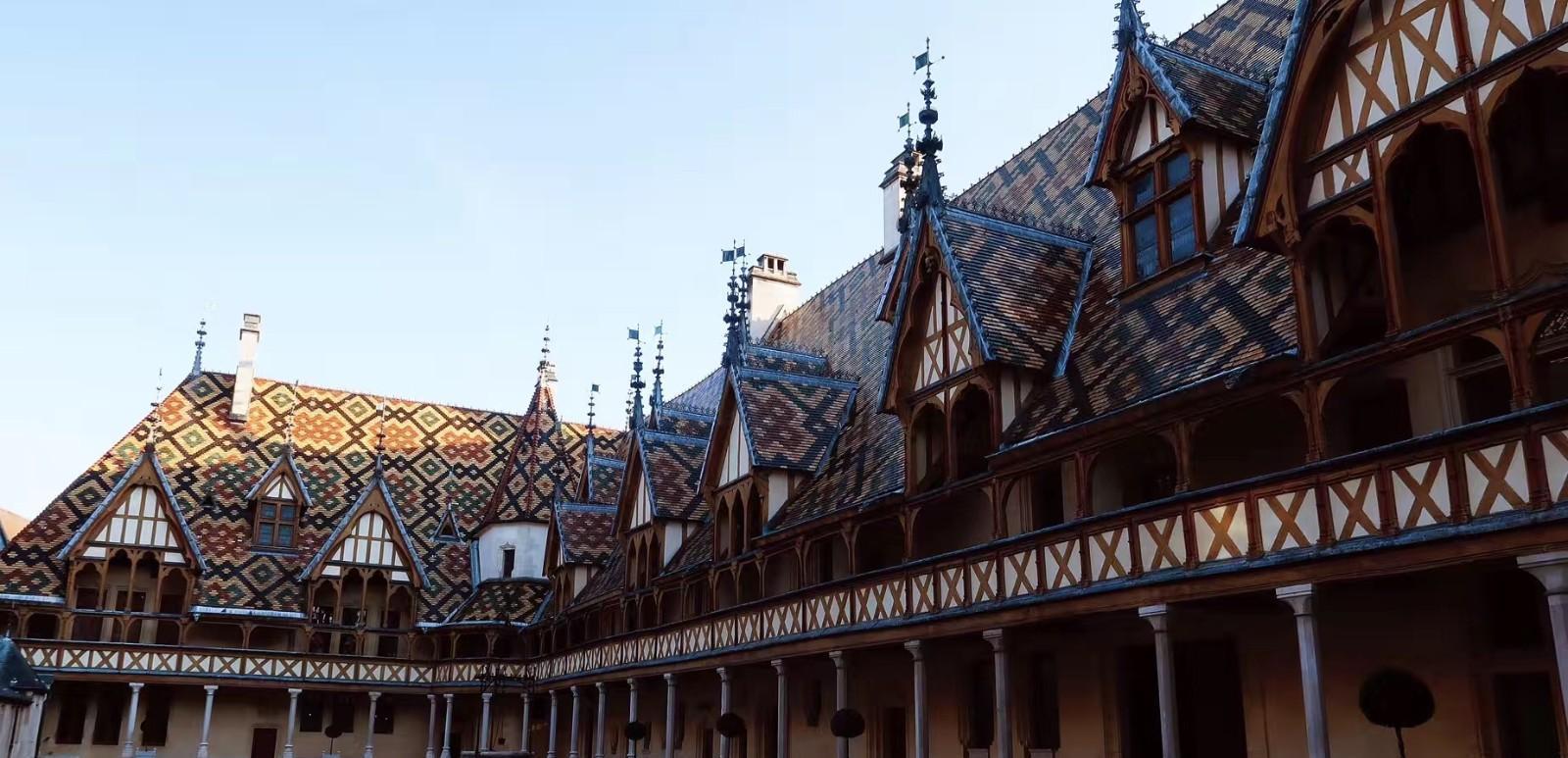 法国博纳法国人口中一座让人想生病的城市