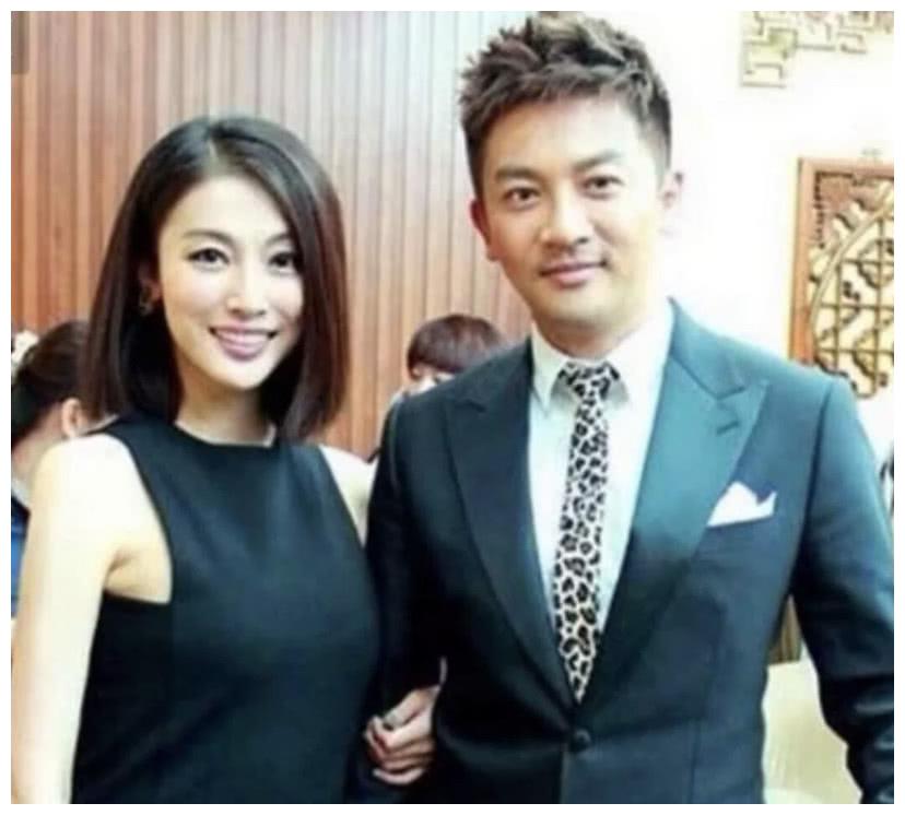 amy虽然没有林心如,赵薇那么出名,富裕,但是能早早的俘获了男神苏有朋