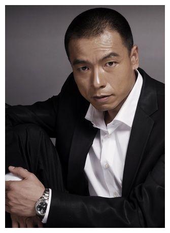 走红,为拍戏不惜与父亲反目,戏外娶塞娅公主|王挺|重案六组|塞娅_新浪