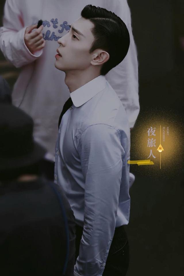 邓伦的夜旅人路透怎么那么好看氛围感直接拉满了
