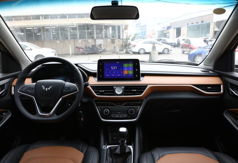 喜提五菱宏光s3空间宽敞性价比高我的选择明智吗