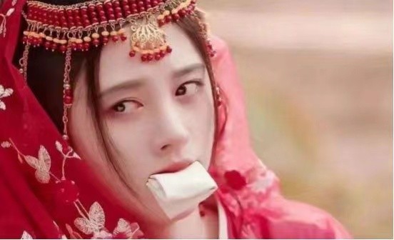 又是一部天雷滚滚的国产烂剧？编剧被观众痛批：找个班上吧休闲区蓝鸢梦想 - Www.slyday.coM