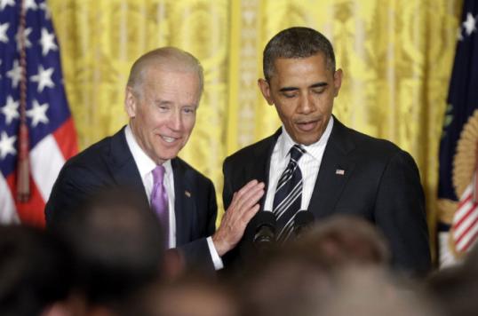 奥巴马请求向富人征税支持拜登，<a href=