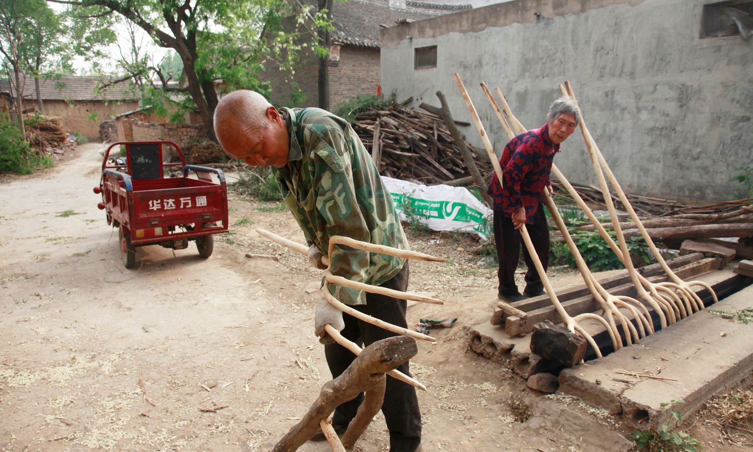 15张农具老照片，带你回顾中国传统农业用具，你认识几个？(上)