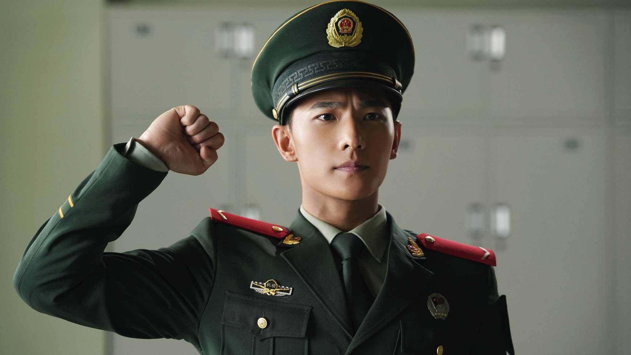 杨洋看燕破岳机智识破毒贩骗局特战荣耀拳拳到肉剧情高能