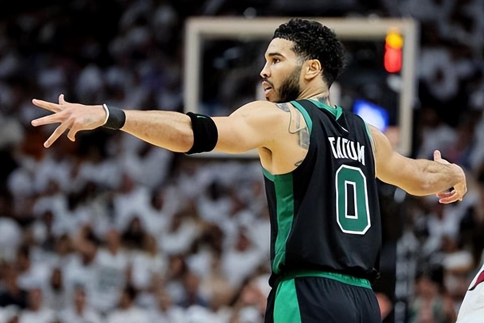 24岁塔图姆、24岁科比、24岁麦迪的荣誉数据对比,差距一目了然休闲区蓝鸢梦想 - Www.slyday.coM 24岁塔图姆、24岁科比、24岁麦迪的荣誉数据对比,差距一目了然休闲区蓝鸢梦想 - Www.slyday.coM