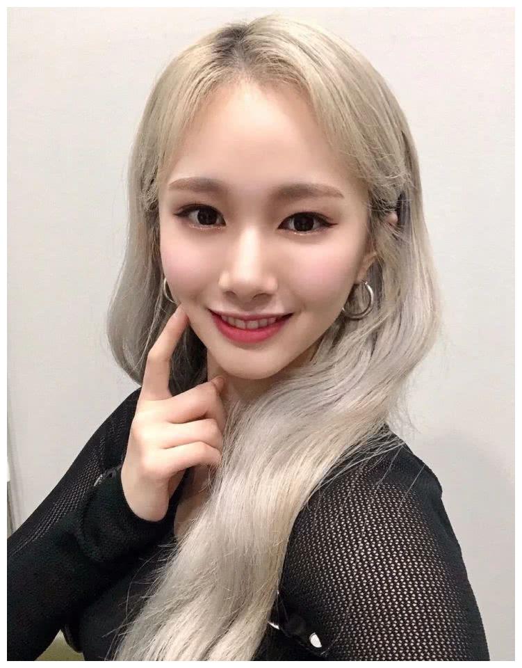 明星美照everglow成员mia