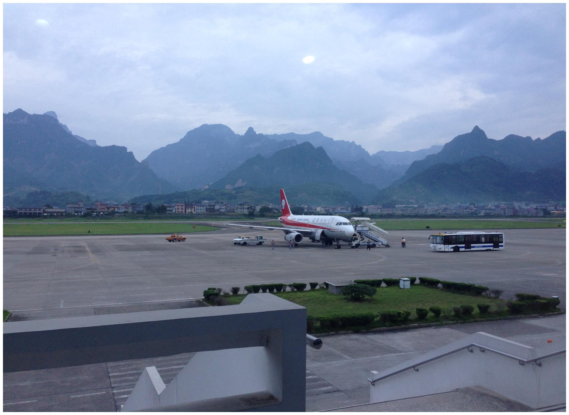 中国"颜值"最高的机场,被森林公园所包围,误机也成了一种享受__财经