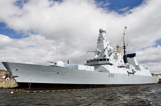 英国海军的勇敢号驱逐舰