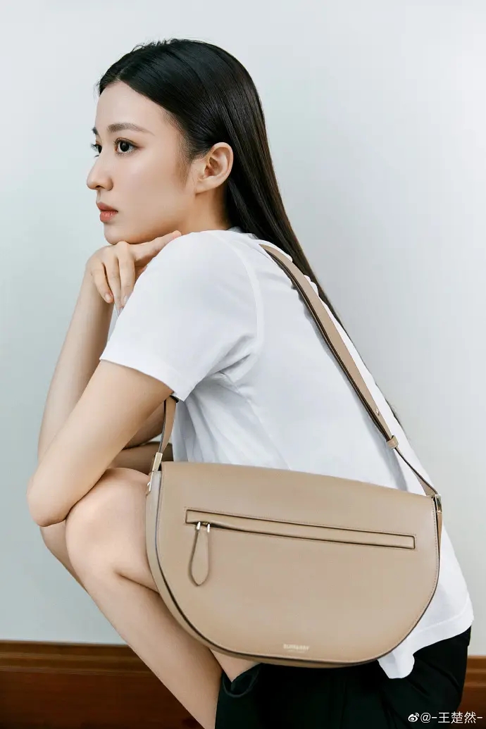 气质美女王楚然时尚写真