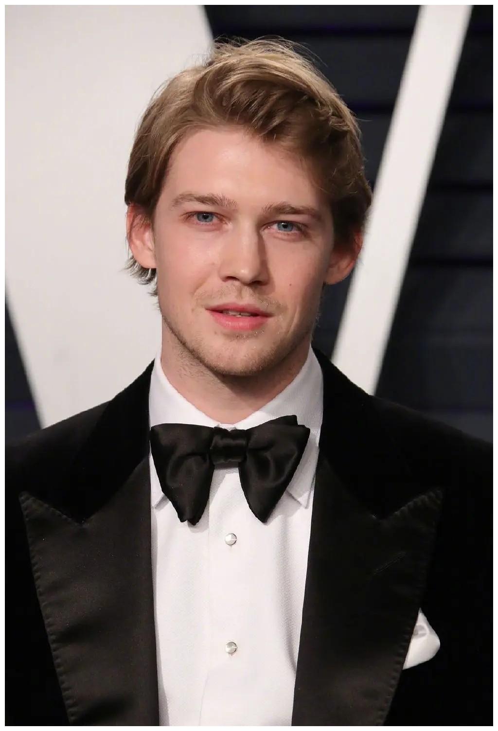 乔·阿尔文的真相 被泰勒在格莱美现场表白 十年之路只为一人心休闲区蓝鸢梦想 - Www.slyday.coM