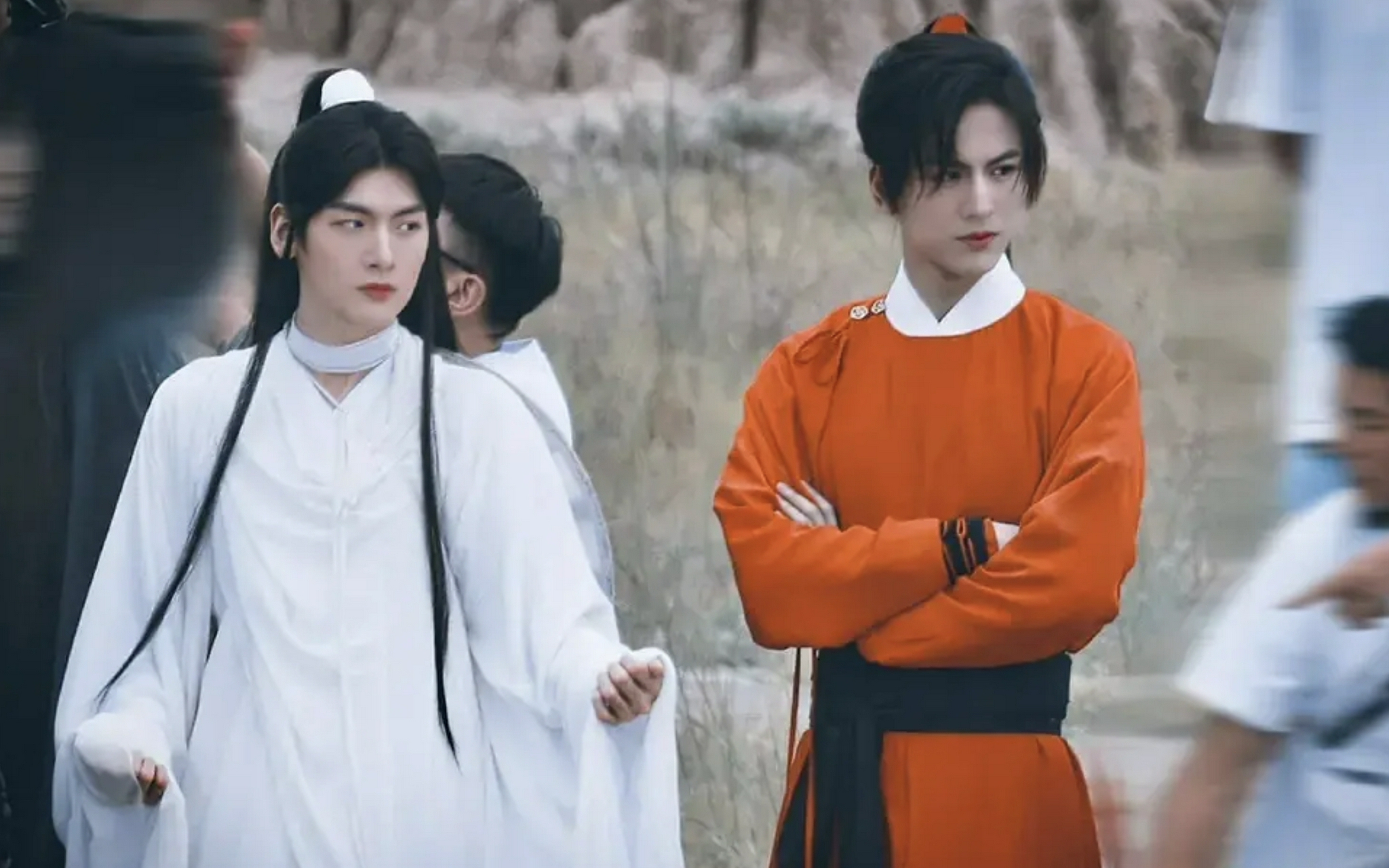 天官赐福 路透照曝光 翟潇闻鼻孔嘴巴出戏 网友 毁谢怜了 天官赐福 鼻孔 嘴巴 新浪新闻 天官赐福 路透照曝光 翟潇闻鼻孔嘴巴出戏 网友 毁谢怜了 天官赐福 鼻孔 嘴巴 新浪新闻