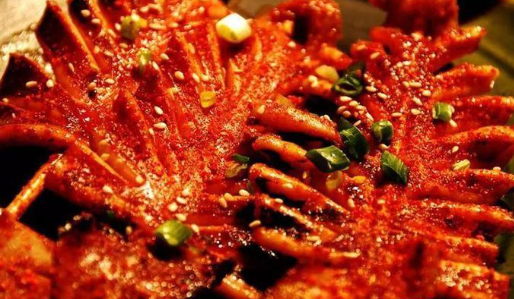 来到美丽的滨海城市青岛，这十大美食不可错过