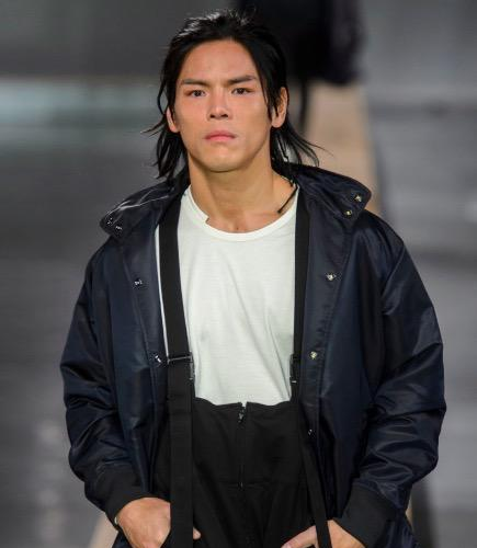 向佐捐赠48万只口罩,医院晒出感谢信