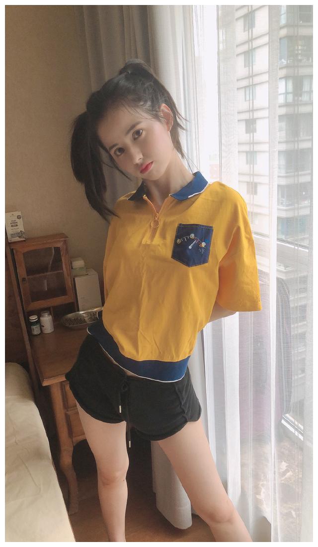 新一代古装女神黄日莹,意外撞脸李若彤,小龙女造型同样仙气十足