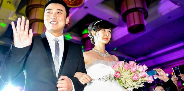 他是18个冠军巨星,与前妻离婚上法庭,33岁娶体操美女,人生赢家