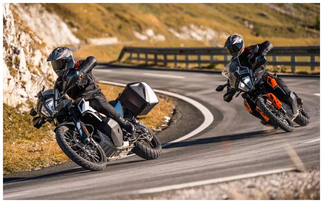 国产ckd版本的ktm790advr公布售价107600119800