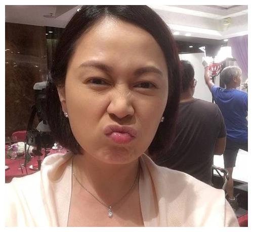 8年感情换来雨恨云愁?未婚先孕的姚莹莹自曝:单亲妈妈不容易