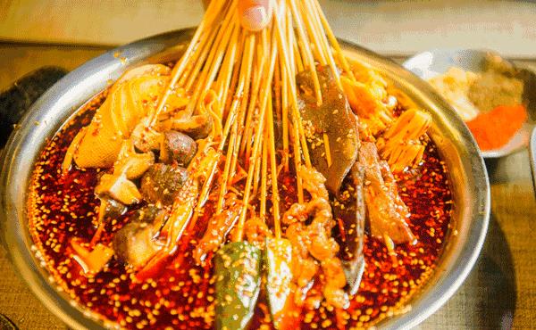 炎炎夏日,来上一份冷锅串串,没有比这更爽快的了