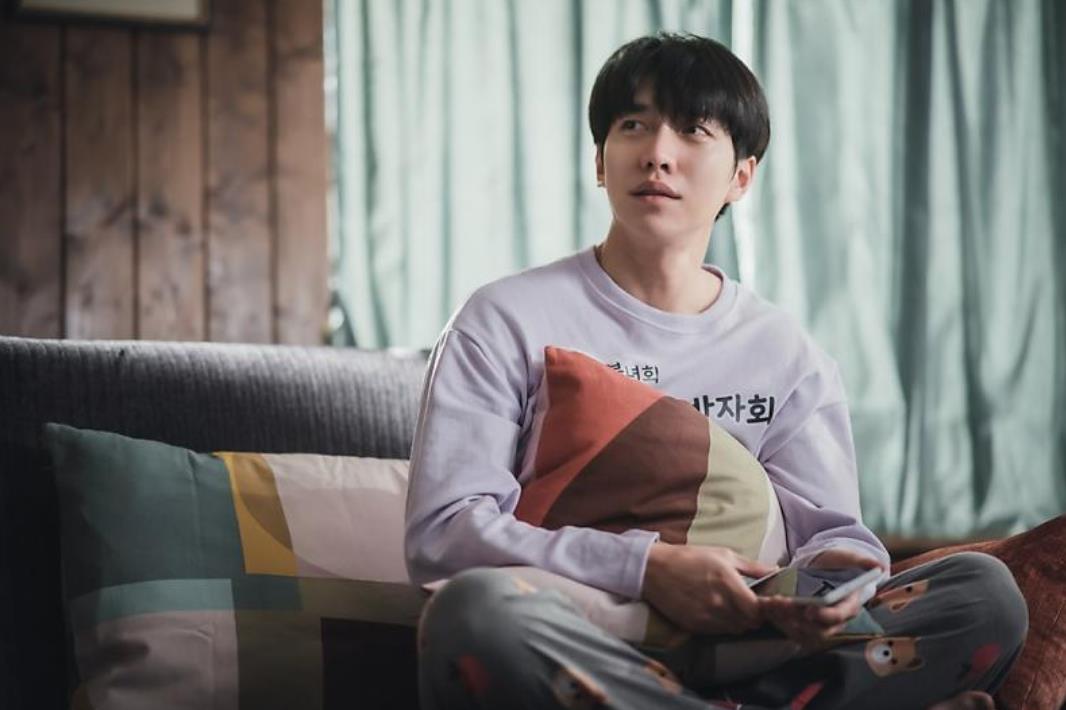 窥探起国妈妈怎么换演员了?起国妈妈的扮演者千贞河去世