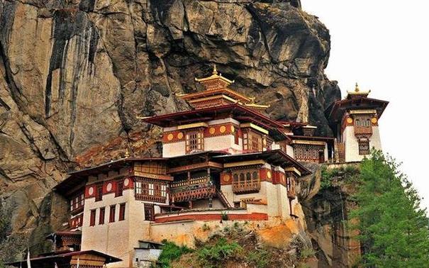 有一个寺庙不丹的虎穴寺神秘又神圣