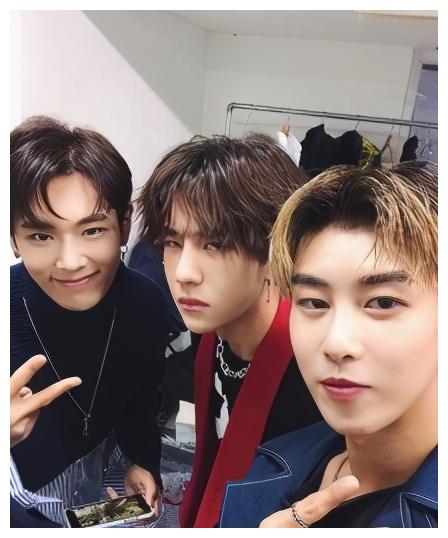 乐华艺人今年热搜统计表:范丞丞和孟美岐并列第一,王一博被除名