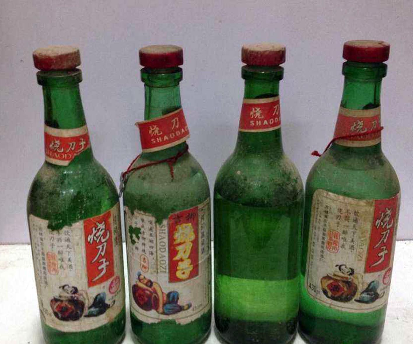 六种“劲大”白酒，普通人闻不了，老酒鬼一杯倒，不知你喝过吗？|五粮液|烈酒|烧刀子_新浪新闻