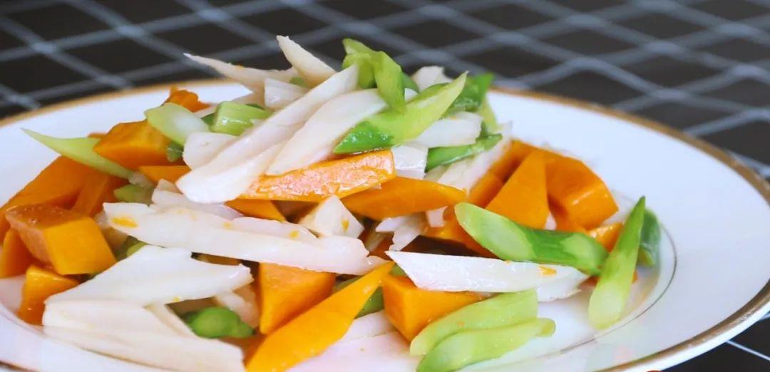 大鱼大肉吃腻了？厨师长教你一道高颜值爽口时蔬~休闲区蓝鸢梦想 - Www.slyday.coM