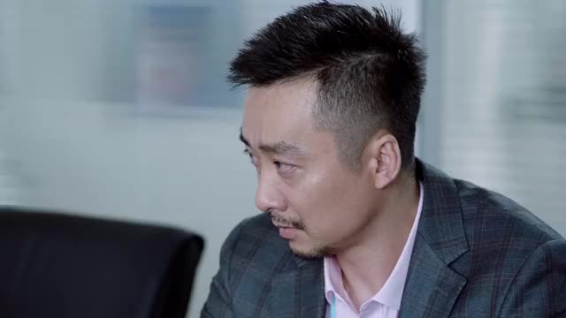 飞鸟集:杨主管看过武越的数据,那些东西都说明不了