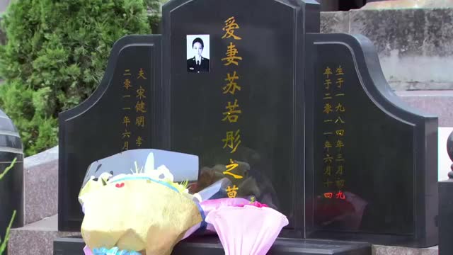 青春无季:健明来看若彤,他想起往事,并告诉若彤近况