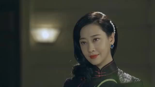 刀光枪影:阿美使用美人计,她进入了河村的房间,她想要保护河村