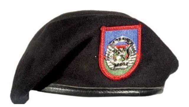 美国空军特种兵游泳时淹死,所在专业配发专用贝雷帽