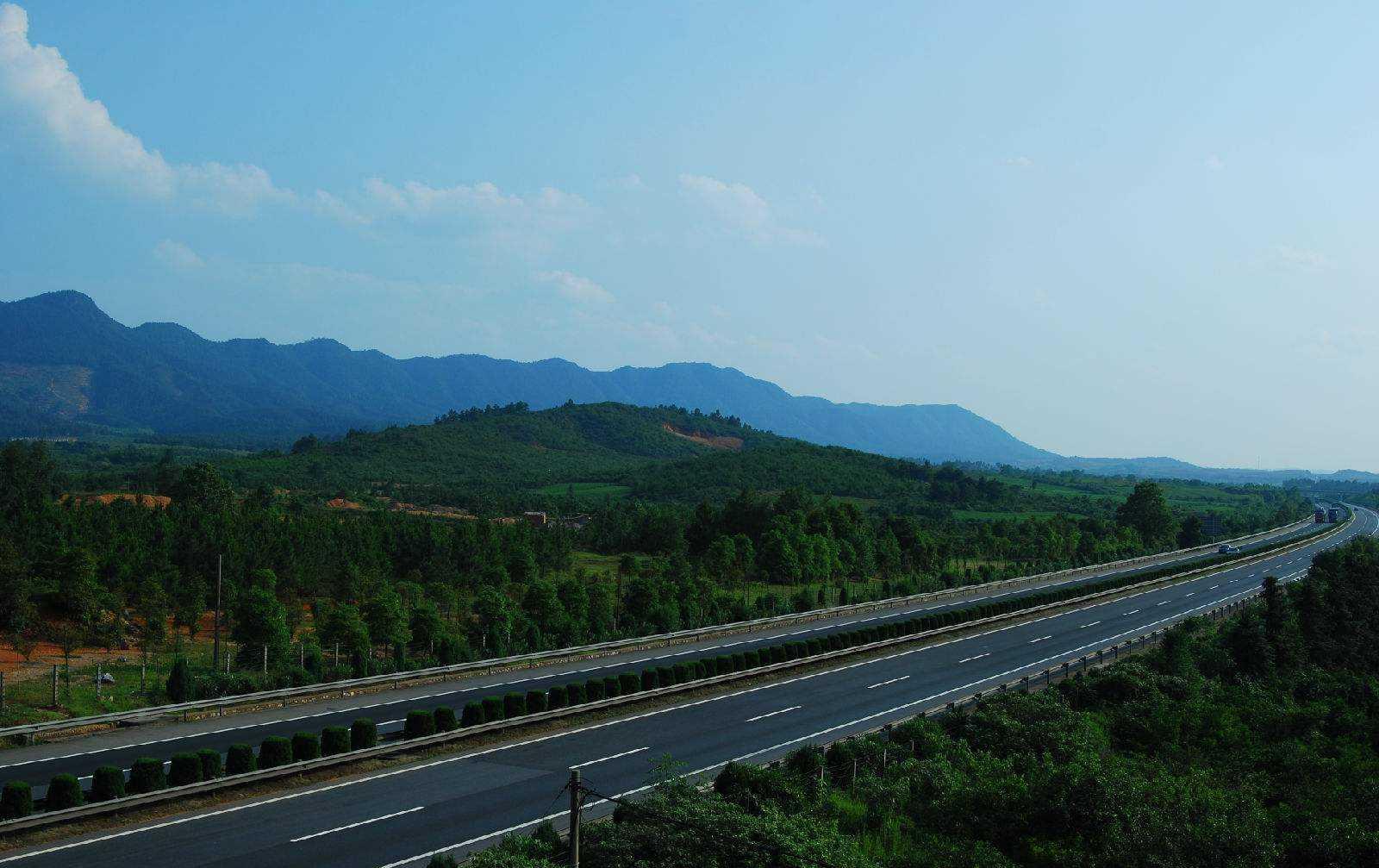 兴六高速公路全面恢复双向正常通行 _广西交建集团项目管理有限公司