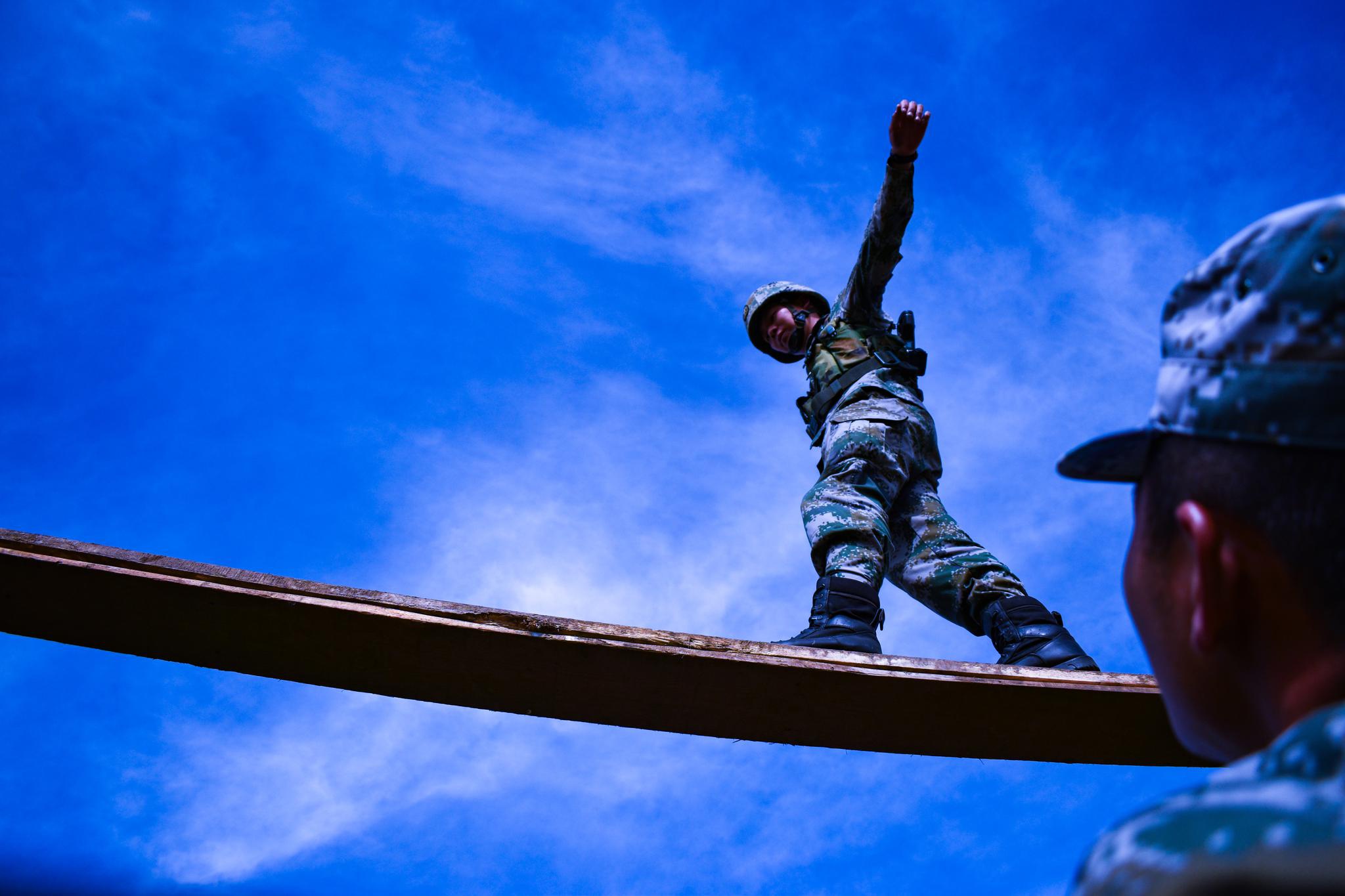 海拔4500米的心理行为训练对抗压力挑战自我