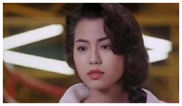 她为走红接近王晶,不惜名誉拍三级,私生活混乱至今未婚|陈雅伦|走红