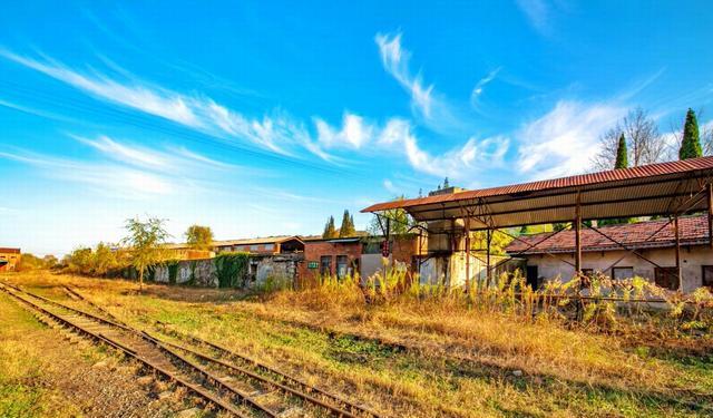 南京冶山国家矿山公园以矿业遗迹为主体景观再现了矿山开采史料