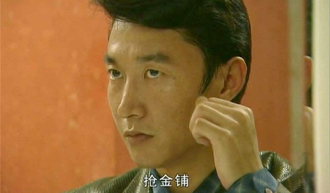 时隔18年后张世豪和豪嫂首次同框却被嘲一部剧吃一辈子