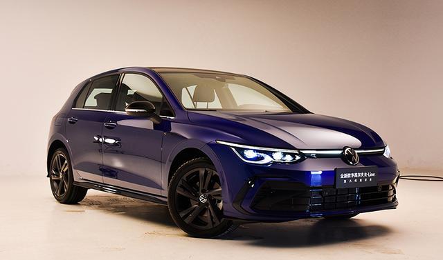 2021款高尔夫pro版到店!按键换挡贯穿大屏,确定不是宝马