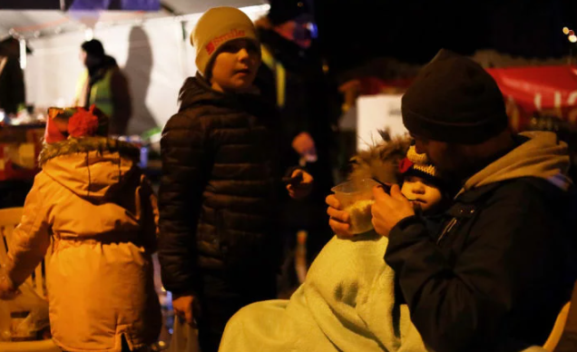 200多万难民刚刚逃离乌克兰，又被人贩子盯上了休闲区蓝鸢梦想 - Www.slyday.coM