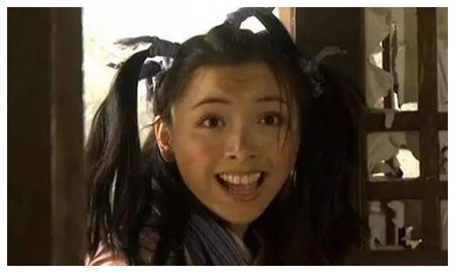 黄小蕾在合作周迅和李亚鹏出演《射雕英雄传》,在这部剧中她饰演"傻姑