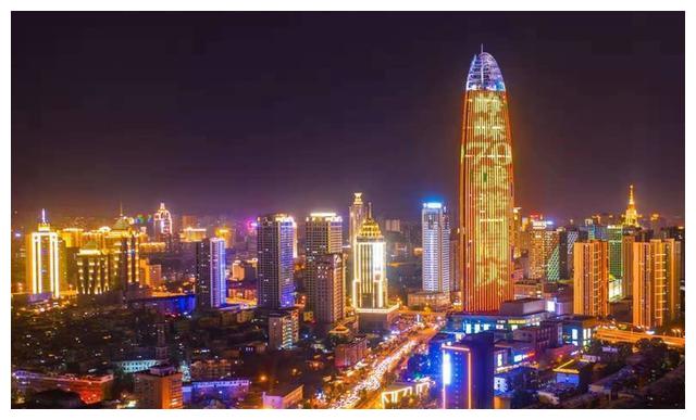 今夜请跟我到济南来真是一片繁华景象