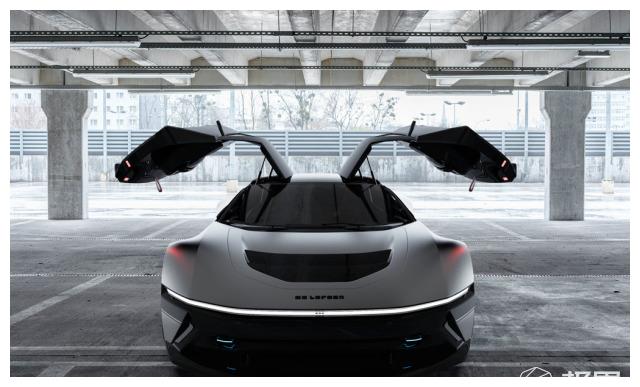 他的delorean 2021概念图外观材料看上去像是加入了人兰博基尼的汞