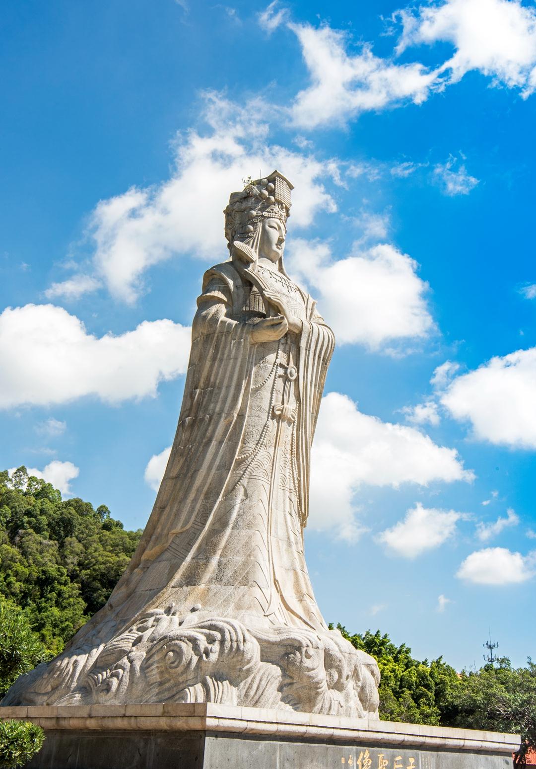 广州最佳观海处,位于南沙,建有天下天后第一宫,气势恢宏像皇宫__财经头条